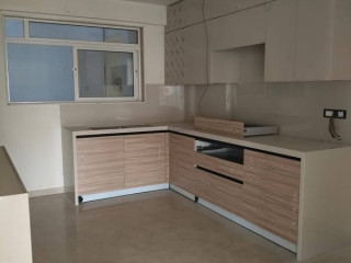luxrious-4bhkbalcony-apartment-available-for-sale